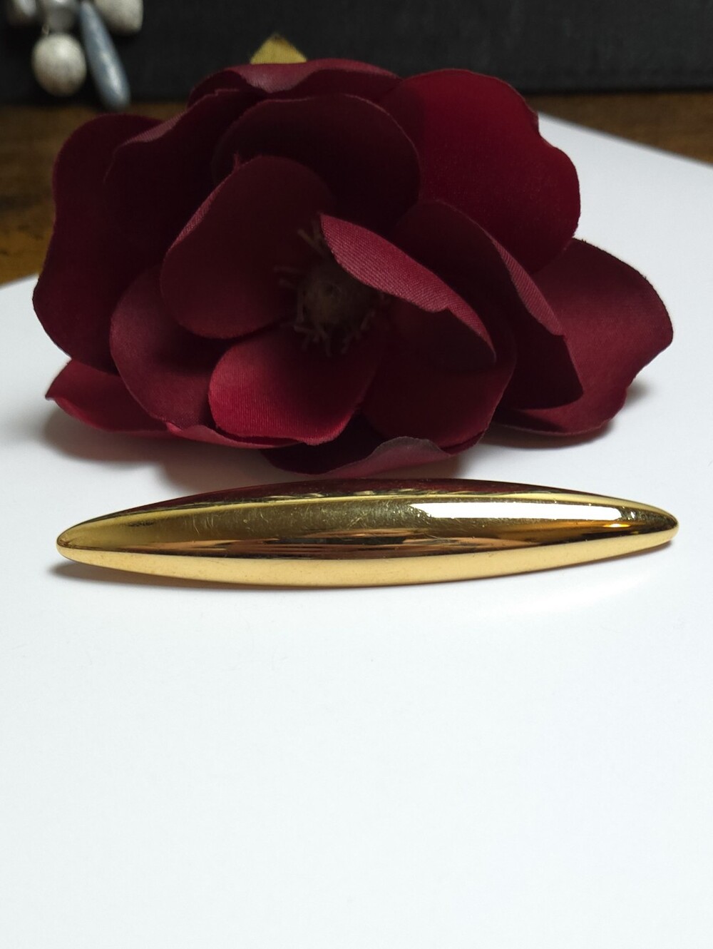 Vintage Monet Gold Tone Rounded Bar Brooch - Picture 6 of 7